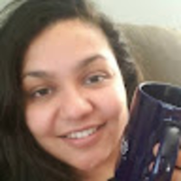 Meet your Posher, Cindy - Picture 1 of 1